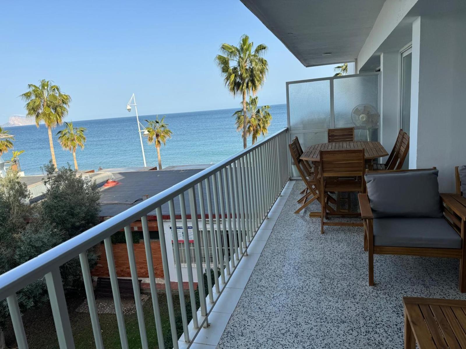 Apartamento En Primera Linea De La Playa アルテア エクステリア 写真